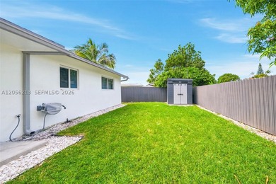 Modern vibes, smart upgrades! Tastefully updated 3-bedroom - photo 42