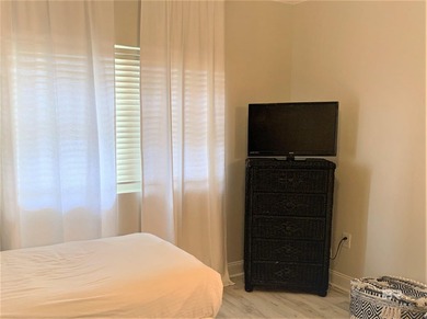 Rare Beach Club Opportunity! RENOVATED! Located on the 19th - photo 44