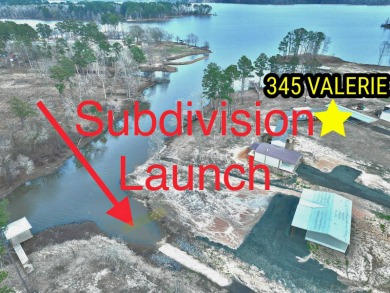 Lake Home For Sale in Zwolle, Louisiana