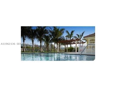 Nice Tri - Level Townhouse in Aventura! Excellent Location near - photo 3