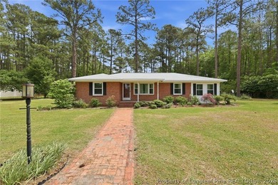 (private lake, pond, coastal) Home For Sale in Lumberton North Carolina