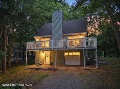 Beautifully maintained, thoughtfully updated, and truly move-in - photo 1