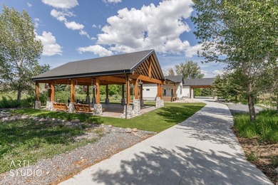 This is a true legacy property! A rare property uniquely - photo 3