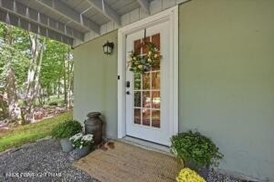 Beautifully maintained, thoughtfully updated, and truly move-in - photo 5