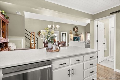 Discover this immaculate 2nd-tier ranch in Linn Creek, boasting - photo 18