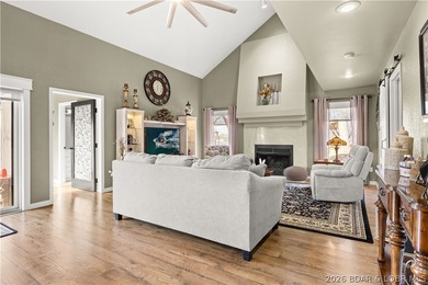Discover this immaculate 2nd-tier ranch in Linn Creek, boasting - photo 19