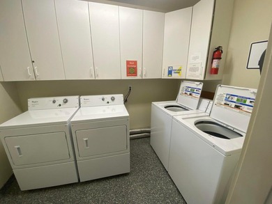 Ellenwood Landing Marina offers members two clubhouses with - photo 20
