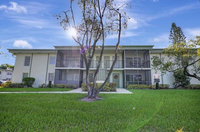 Huntington Lakes Condo For Sale in Delray Beach Florida
