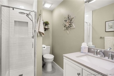 Discover this immaculate 2nd-tier ranch in Linn Creek, boasting - photo 24