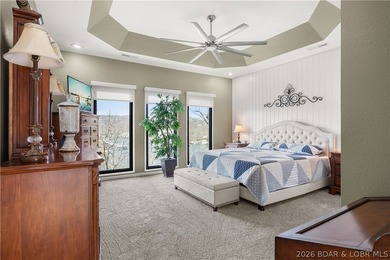 Discover this immaculate 2nd-tier ranch in Linn Creek, boasting - photo 26