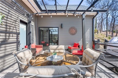 Discover this immaculate 2nd-tier ranch in Linn Creek, boasting - photo 34