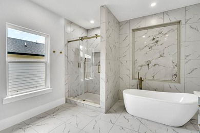 Beautiful new Well-Built Home, on an oversized corner lot - photo 34