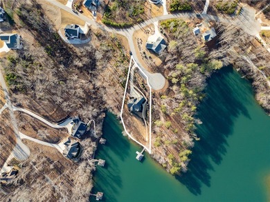 Newly Custom Built on Lake Keowee - photo 36
