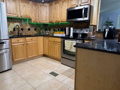ALL AGE COMMUNITY TAMPA/3 BEDS 2BA LOT RENT $800 Beautiful - photo 2