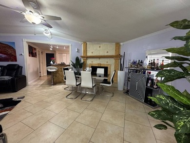 ALL AGE COMMUNITY TAMPA/3 BEDS 2BA LOT RENT $800 Beautiful - photo 5