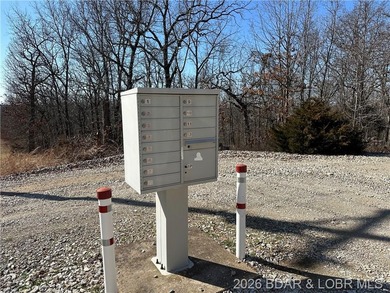 TWO SECLUDED ADJOINING TRACTS with 5.7 ACRES in the 12,800 Acre - photo 9