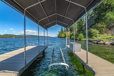 Waterfront Retreat: 14.55-acres of privacy on the shores of - photo 5