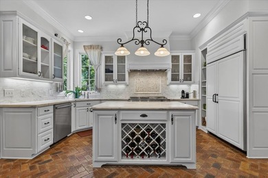 Assumable VA loan at 2.67% for qualified buyers!! Exquisite - photo 12