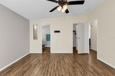 Welcome to easy Florida living in the highly desirable La Casa - photo 15