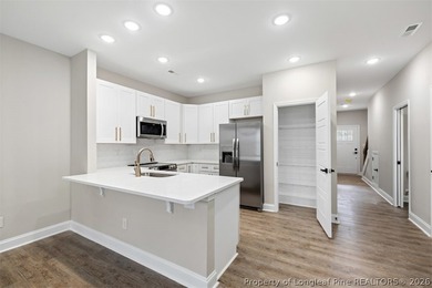 Your garage. Your pool. Your new home. Don't miss your chance to - photo 7