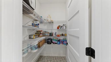 Welcome to refined living in the prestigious Somerby Golf - photo 30