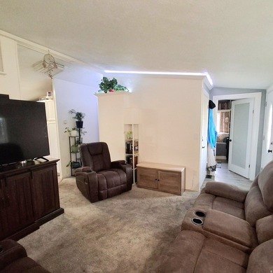 ***Sellers offering $1400 concessions! Welcome home to this - photo 7