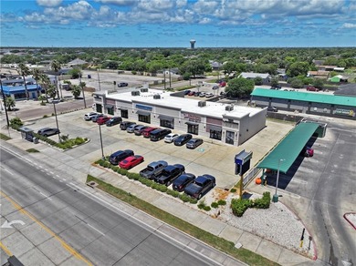 5333 S. Staples AND 5518 Curtis Clark are being sold as one - photo 3