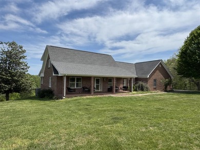 This is peaceful living at it's best. This brick beauty boasts - photo 1