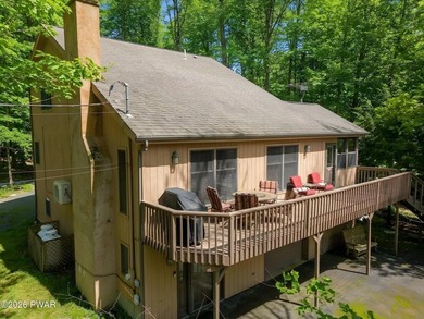 Discover this spacious contemporary home tucked away on a quiet - photo 2