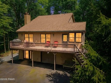 Discover this spacious contemporary home tucked away on a quiet - photo 3