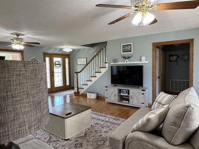 This is peaceful living at it's best. This brick beauty boasts - photo 8