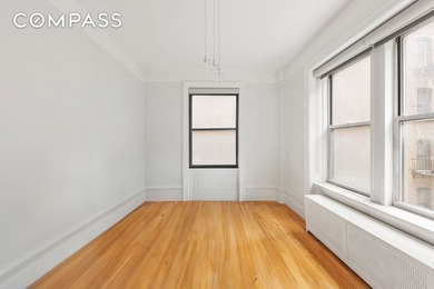 Welcome to apartment 3A at the renowned Amherst-Courtlandt. This - photo 10