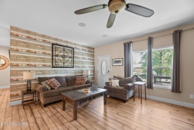 Move-In Ready Lakeview Retreat on a quiet cul-de-sac. Easy - photo 11