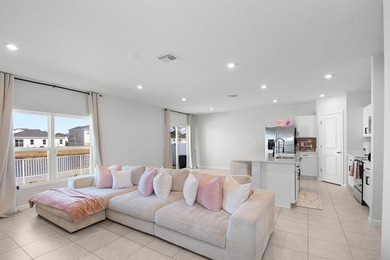 Built in 2023. Located in Belle Glade, Florida. This stunning - photo 5