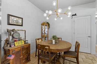 Enjoy easy living in this move-in ready 3-bedroom, 2-bathroom - photo 9