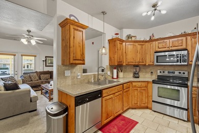 Enjoy easy living in this move-in ready 3-bedroom, 2-bathroom - photo 10