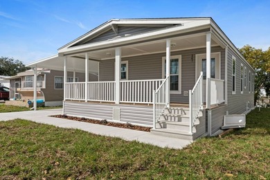 (private lake, pond, creek) Home For Sale in Lakeland Florida