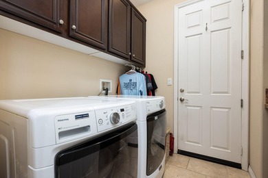 Premium golf course pool home ideally positioned on the tee - photo 33