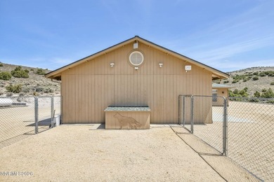 Escape to your own private high-desert retreat in the heart of - photo 35