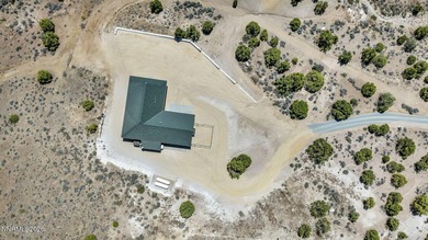 Escape to your own private high-desert retreat in the heart of - photo 38