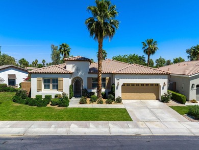 Premium golf course pool home ideally positioned on the tee - photo 47