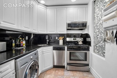 Rarely on the market: The largest 1bd/1ba in the building! An - photo 9