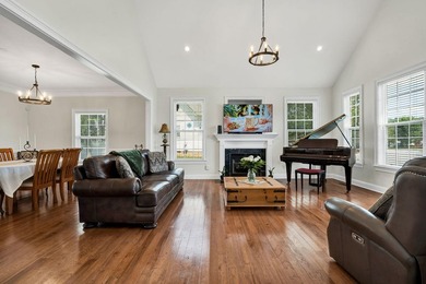 **NEW PRICE!** Discover exceptional value in the heart of - photo 6