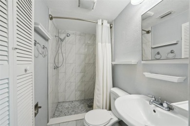 Price Adjustment on this Charming 3-Bedroom Home in Holiday Lake - photo 37