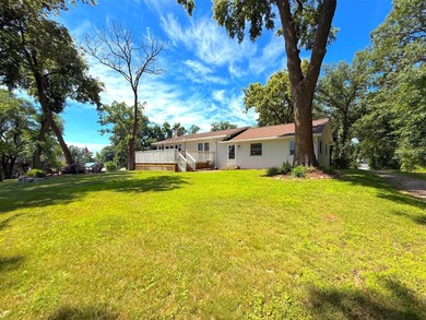 Enjoy lakeside living on the beautiful shores of Lake Sylvia - photo 47