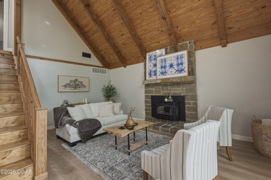 Welcome to your private retreat on 60+/- breathtaking - photo 6