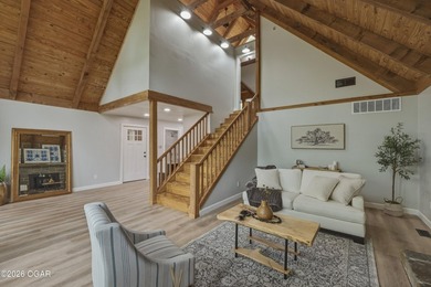 Welcome to your private retreat on 60+/- breathtaking - photo 7