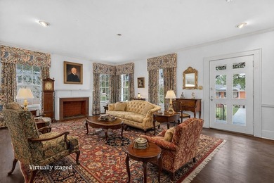 EXPERIENCE TRUE SOUTHERN CHARM IN THIS 1932 HOME IN HIGHLY - photo 9