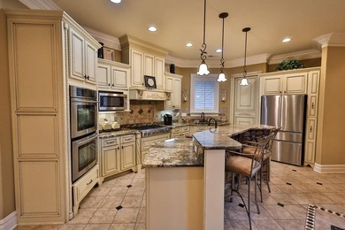 Luxurious Mansion in a country setting with all the EXTRAS !! - photo 6