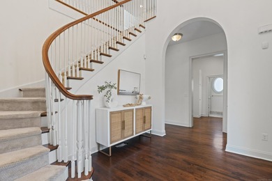 NEW PRICE BELOW RECENT APPRAISAL. One house from L.I. Sound on a - photo 8